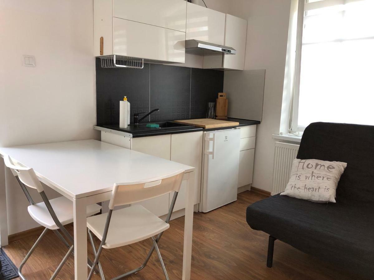 Apartament Matejki 7/4 زيلونا غورا المظهر الخارجي الصورة